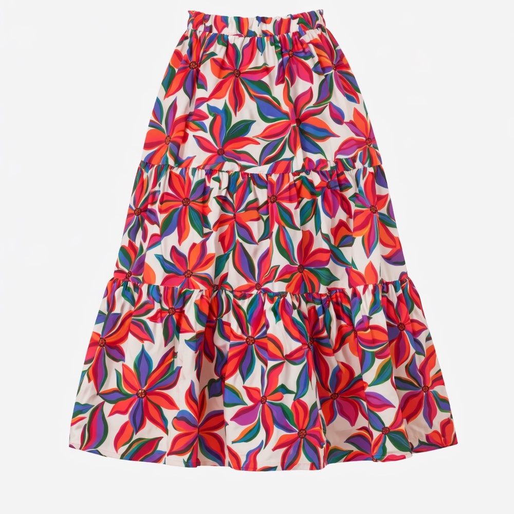 Flower patterned dress from the brand SKIES ARE BLUE at XS size.